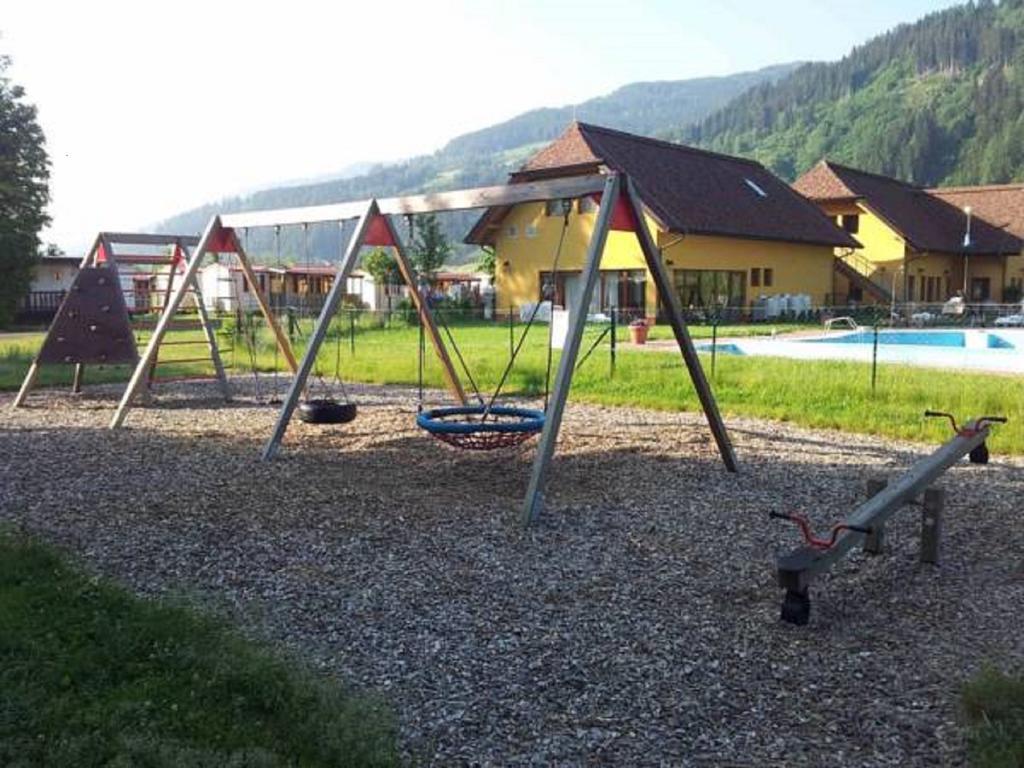 Отель Victoria Camping Bella Austria Peterdorf Экстерьер фото